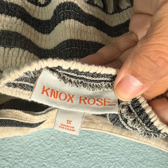 Knox Rose Black and Cream Striped Women’s Dress - Size 1X - Picture 4 of 4